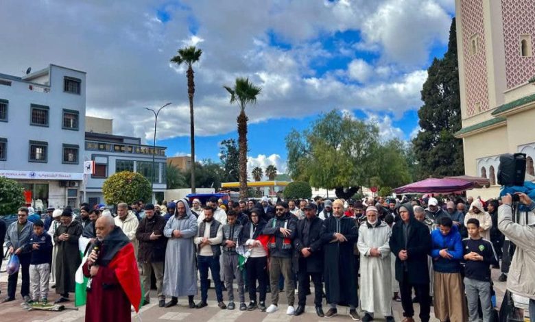 تضامن مغربي مع الفلسطينيين وصلاة الغائب على قادة المقاومة