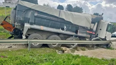 عاجل: مصرع سائقين في حادث تصادم بين شاحنتين على طريق طنجة تطوان